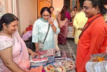 सखी सहेली फाउंडेशन में दो दिवसीय नवरात्रि उत्सव संपन्न, दिव्यांग बेटियों का हुआ
                                        पूजन